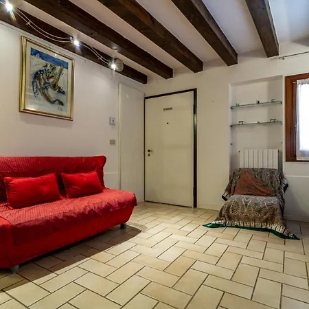 Апартаменты Veneziacentopercento Gorne